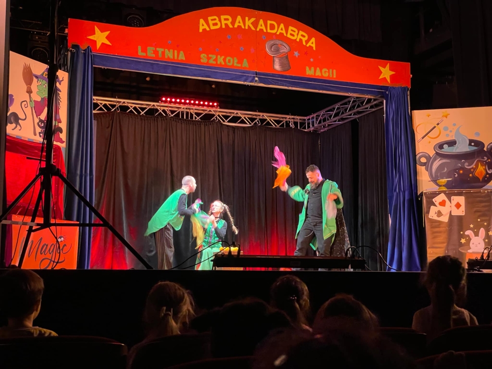 Wyjazd na muzyczną bajkę "Magia Czarownicy"