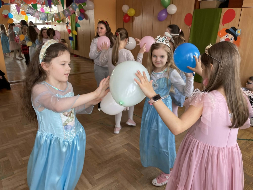 Dyskoteka karnawałowa